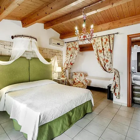 Villa U Marchisi B&B-3